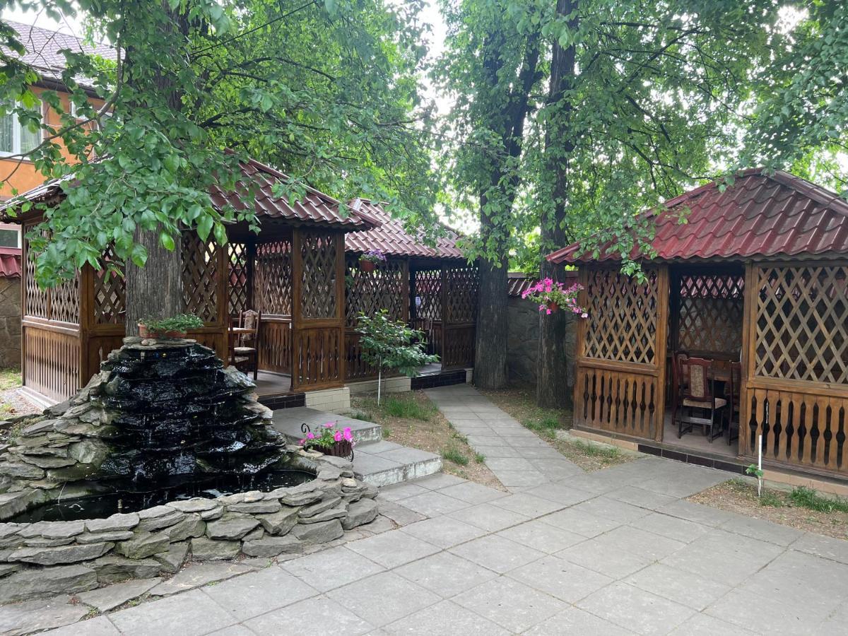 Mohyliv-Podilskyi Grand Hotel מראה חיצוני תמונה
