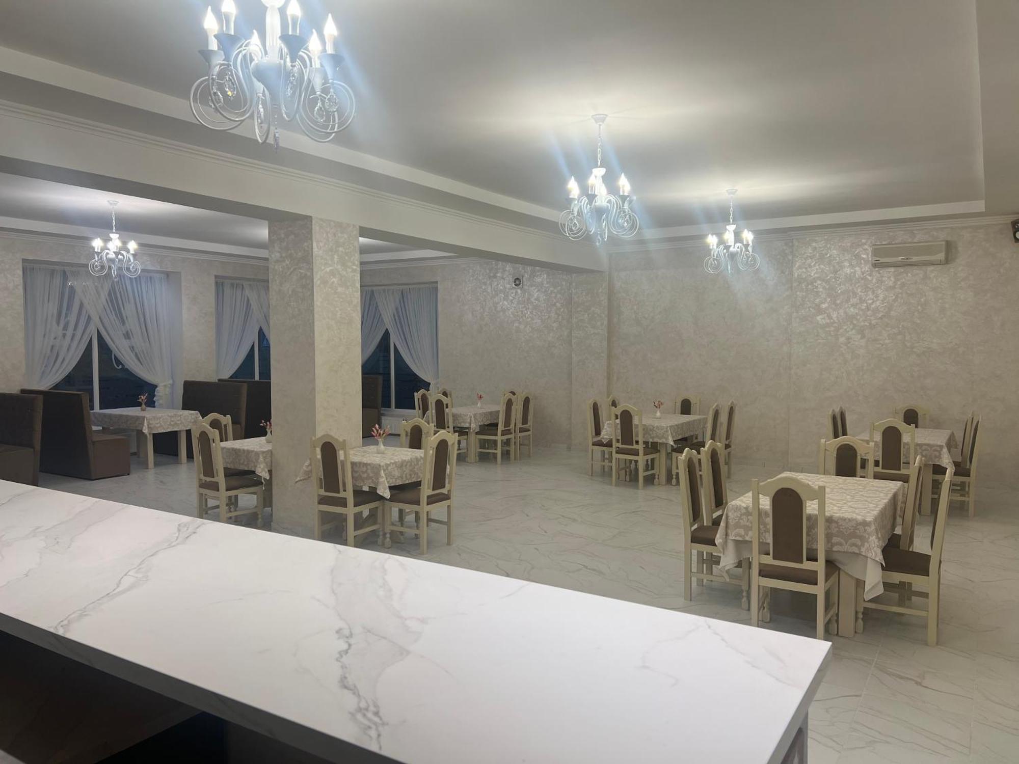 Mohyliv-Podilskyi Grand Hotel מראה חיצוני תמונה